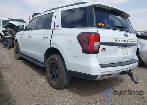 2023 Ford Expedition Timberline из США, поврежденный, VIN 1FMJU1RG7PEA18082